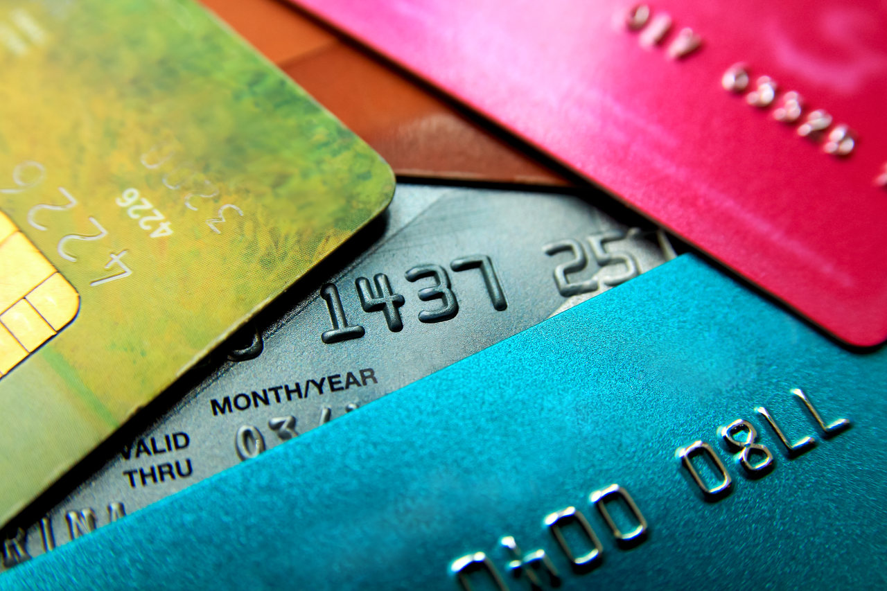 Cartão de crédito ou pré-pago: Saiba as diferenças para escolher na hora de pagar