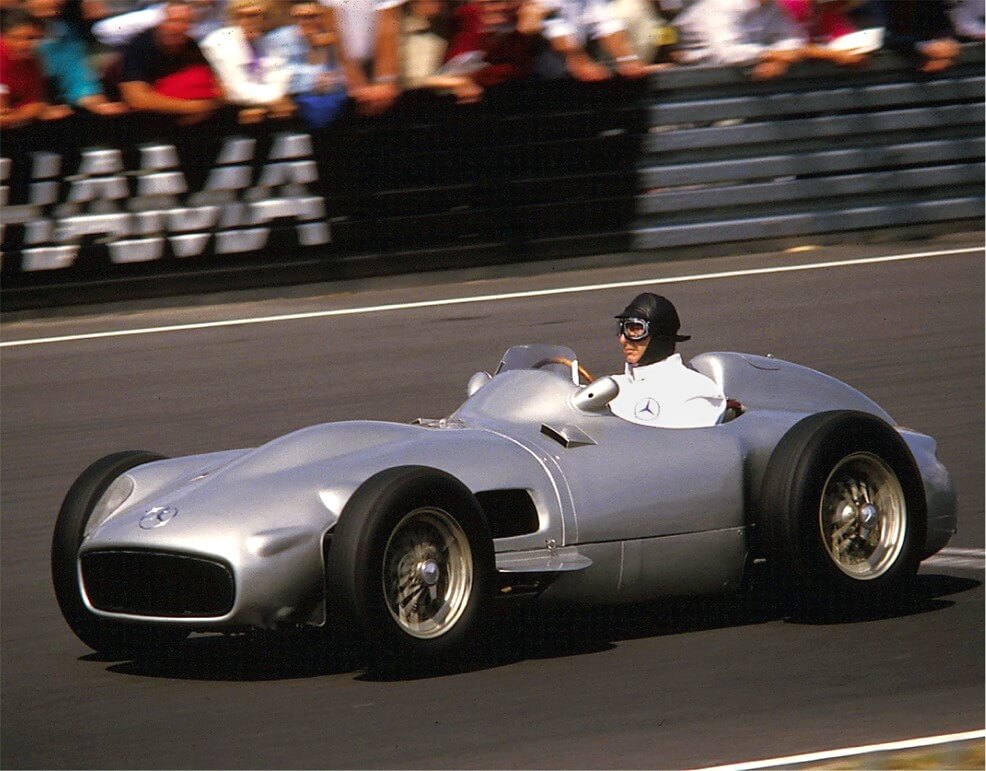 F1 Vintage: Companheiro de Fangio para nos boxes e dá o carro para argentino ser campeão