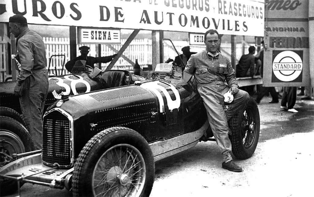 Eras distintas. Fangio foi campeão com 46 anos. Max pode ser com 22